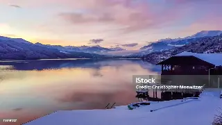 福州桑拿大冒险：水疗师的秘密与那些湿漉漉的玩笑